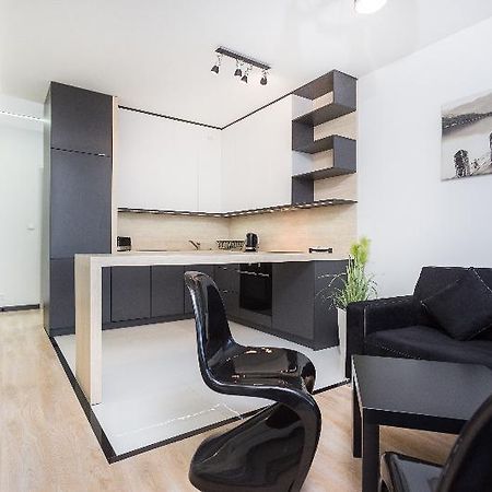 Apartamenty Inpoint City View Cracovie Extérieur photo