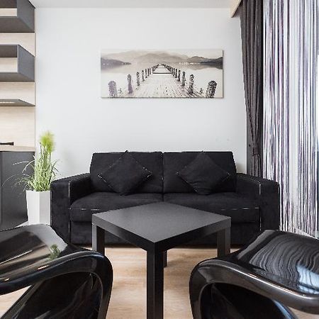 Apartamenty Inpoint City View Cracovie Extérieur photo